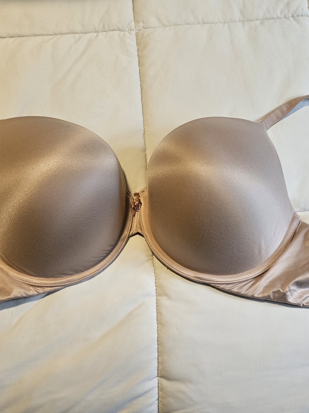 Victoria's Secret Smooth Light Nude T-Shirt Bra
